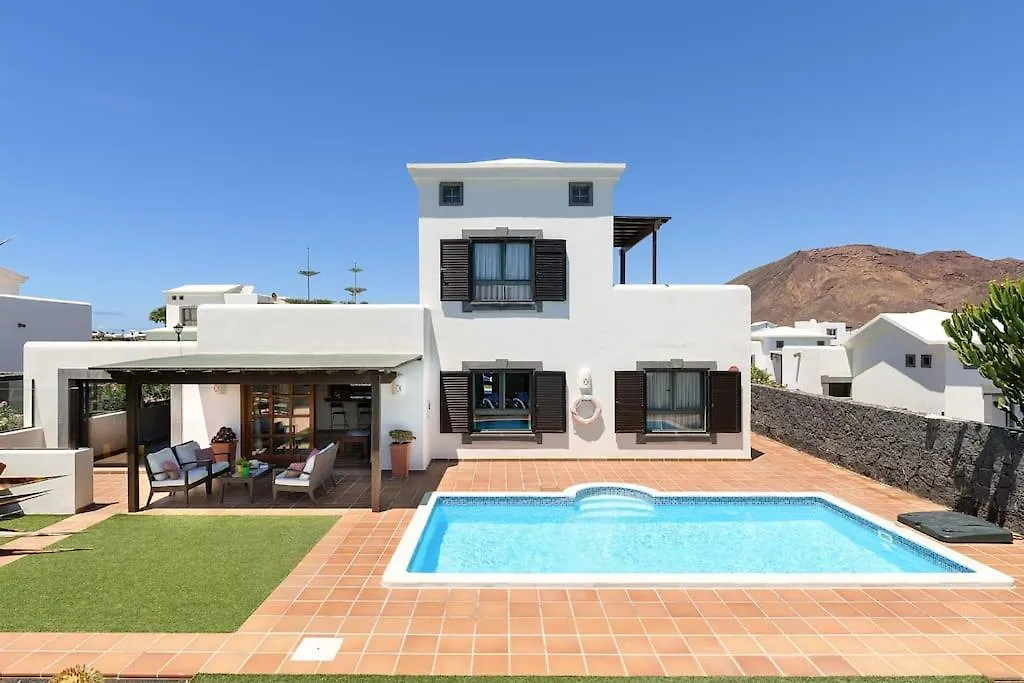 Hipoclub Villas, Aguamarina 10 Playa Blanca  Spain